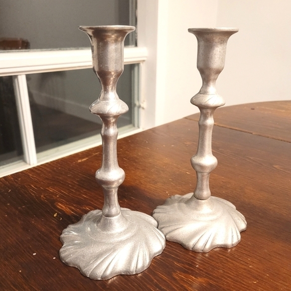 Two Pewter 9“ Taper Candle Stick Holders Wilton Columbia USA Silver Gray Metal - Picture 2 of 6